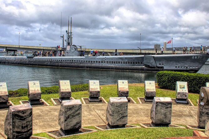 #1 VIP Limousine Guided "USS Arizona Memorial" Reverence Tour! - Avenger, USS Bowfin, and Memorial Viewing on a Tight Timeline