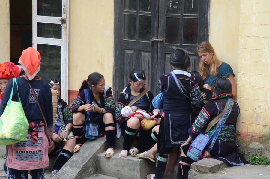 2 Day-2 Night Sapa Trekking: Overnight Train &Limousine Bus - Village morning: Ma Tra – Ta Phin and meeting local life