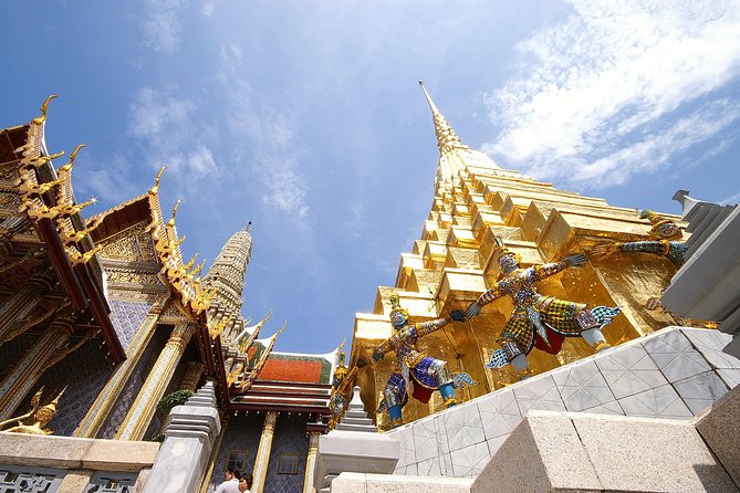 2 Day Private Car with Driver from Laem Chabang to Bangkok & Damnoen Saduak - Wat Pho and Wat Arun: what to expect and how to keep it comfortable