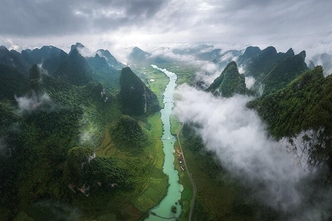 2 Days 1 Night Ban Gioc Waterfall Tour from Hanoi By Limousine - Sugarcane village and Cao Bang border-area scenery: the human side