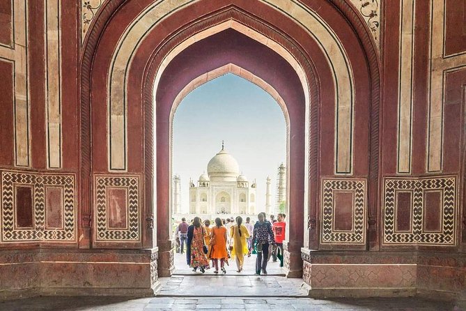 2 Days Delhi Agra and Fatehpur Sikri Tour By Private Car - Day 2 in Agra: Taj Mahal, Fatehpur Sikri, and the Fort Day
