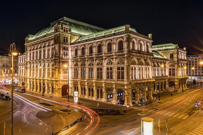 3 hour private tour in Vienna with private car - Hotel pickup, onboard comfort, and the rhythm of “short stops”