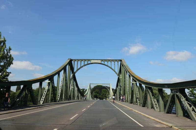 5h Potsdam private tour with Guide, Chauffeur & Photographer - Price and value: $660 per group up to 3 for 5 hours