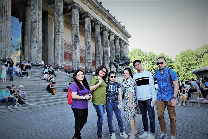 5hours: Guide, Chauffeur & Photographer in Berlin private Tour - Museum Island and the Cathedral area: art and architecture in a tight window
