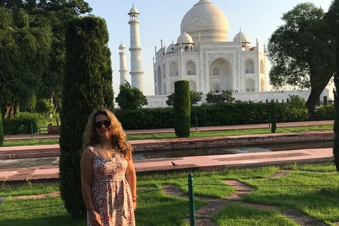 6 Days Golden Triangle Tour Delhi Agra and Jaipur By Private Car - Price and value: what $231.86 per person really buys