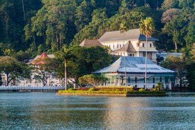 6 Days Private Vehicle with English Speaking Chauffeur - Kandy (UNESCO City): A Day You Can Make Cultural and Comfortable