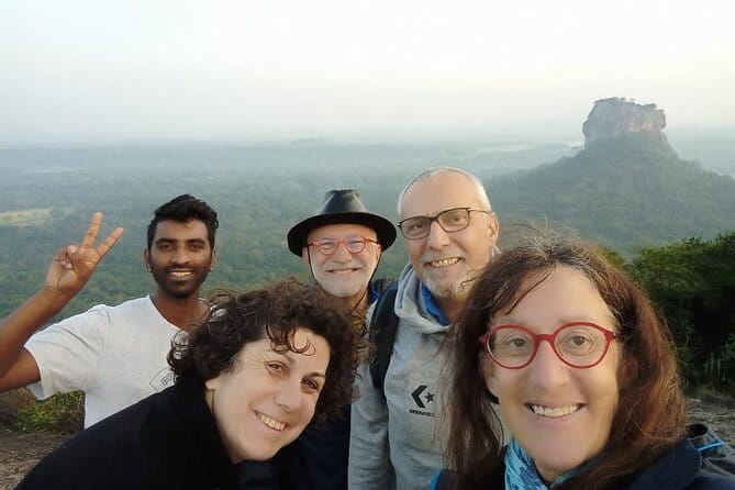 7 Days Sri Lanka Tour Chauffeur Wildlife and Heritage Adventure - Sigiriya Lion Rock, Hiriwadunna Village, and a Kandy cultural dance show