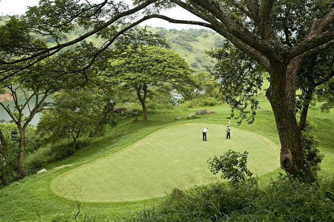 7 Days Sri Lanka Tour Chauffeur Wildlife and Heritage Adventure - Galle Dutch Fort and Mirissa: heritage walls plus ocean downtime