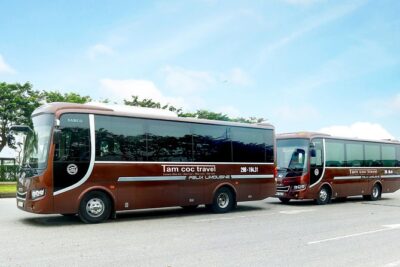 A Comfortable Trang An - Bai Dinh Limousine small group tour 1 day - The Included Lunch, Vietnamese Tea, and Hat: Small Extras with Big Day Value