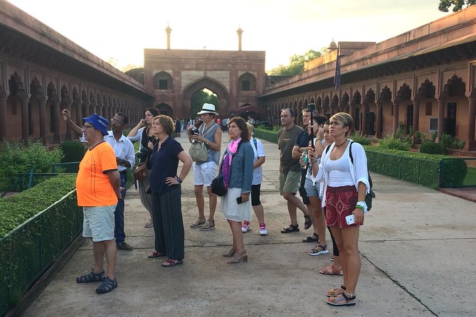 Agra Taj Mahal Sunrise Visit from Delhi by Private Car with Guide - Taj Mahal at dawn: how the 2-hour visit plays out