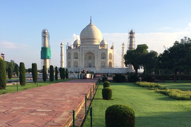 Agra Taj Mahal Sunrise Visit from Delhi by Private Car with Guide - Agra Fort after the Taj: red sandstone and Mughal power