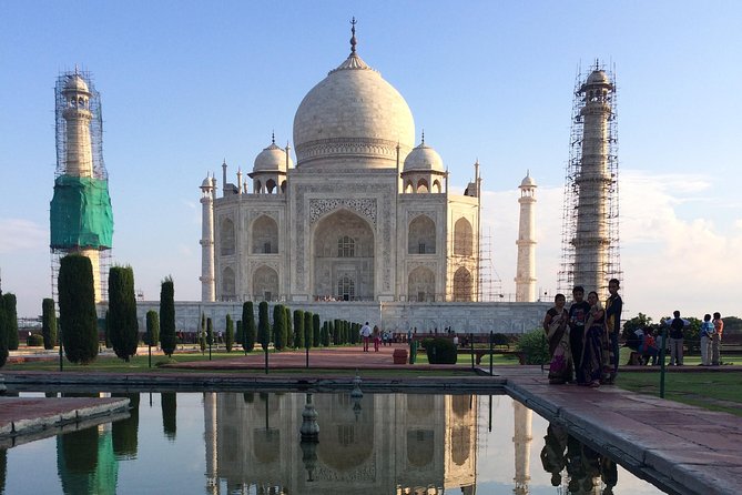 Agra Taj Mahal Sunrise Visit from Delhi by Private Car with Guide - Agra shopping time: marble and soft stone inlay work