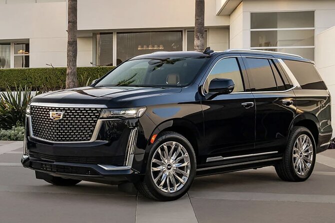 Airport luxury arrival ride by SUV, Sedan, Minibus or Limousine - Door-to-door NYC ease, without the taxi math