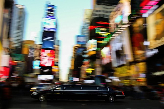 Airport Luxury departure ride from NYC Hotels by Limousine or SUV - Price and Value: When $269 Feels Fair