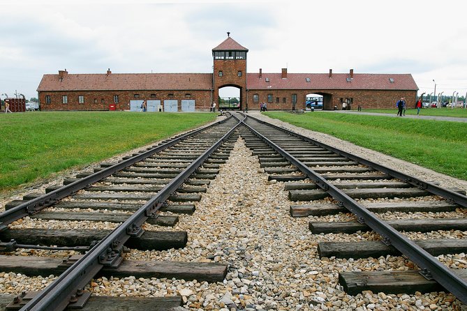 Auschwitz-Birkenau and Wieliczka Salt Mine Day Tour from Krakow with private car - Auschwitz-Birkenau: guided entry with ID check and headsets
