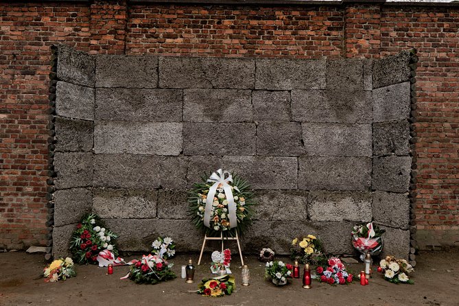 Auschwitz-Birkenau and Wieliczka Salt Mine Day Tour from Krakow with private car - Underground stairs and photo pass rules you’ll actually need