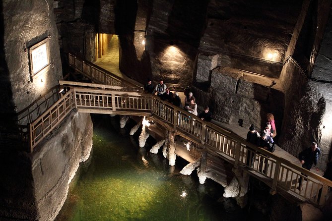 Auschwitz-Birkenau and Wieliczka Salt Mine Day Tour from Krakow with private car - Group size and how it affects your experience