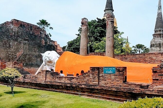 Ayutthaya Historical Park Private Car Service (No guide) - Wat Yai Chai Mongkol to Wat Mahathat: Where the Ruins Feel Real