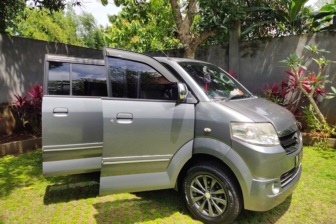 Bali Private Car and Customize Tour With English Speaking Driver - Bratan Lake, Padang Padang Beach, and the Uluwatu Cliffs