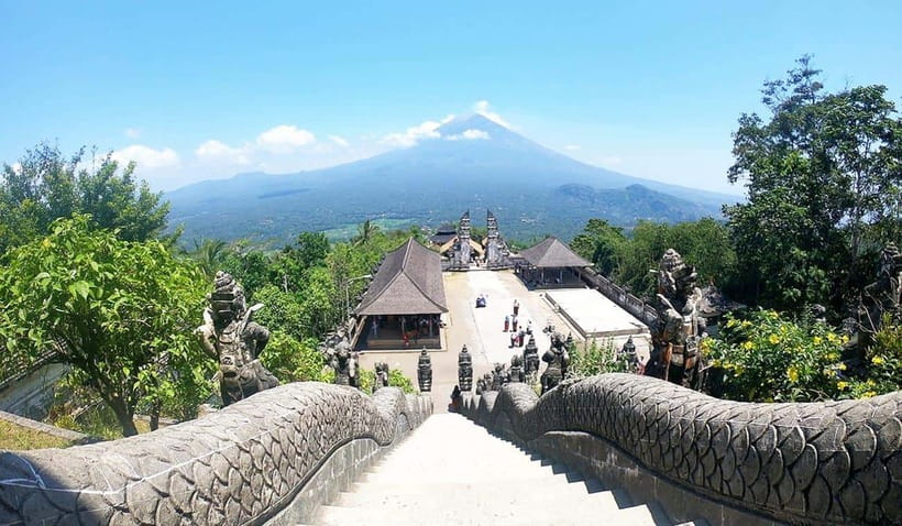 Bali: Private Custom Tours with Chauffeur - Your chauffeur-guide: more than just driving