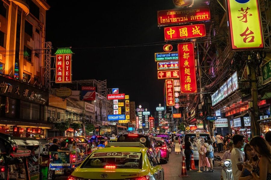 Bangkok with a Private Car and Driver Customizable Tours - Price and value: what $45 per person really buys
