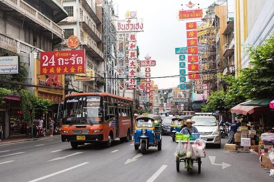 Bangkok with a Private Car and Driver Customizable Tours - What’s included (and what you’ll pay for separately)