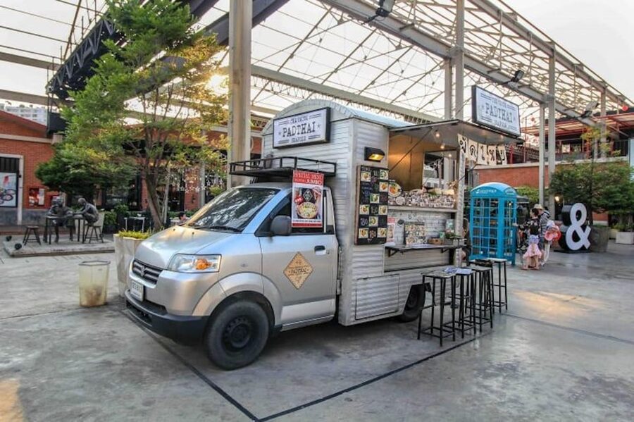 Bangkok with a Private Car and Driver Customizable Tours - Choosing 4, 6, or 8 hours: what you can realistically fit