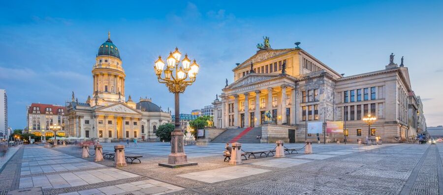 Berlin: Scenic Guided Tour by Private Car for 2, 3, 6 Hours - What you’ll actually see: a stop-by-stop walk through the highlights