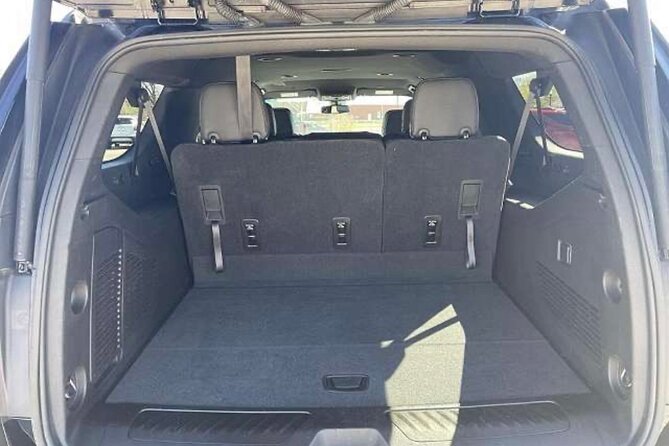Best Nashville limo service and airport Transportation- Departure - Fleet Choices: Sedan vs SUV vs Sprinter vs Limo