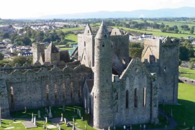 Blarney Castle and The Rock of Cashel with Private Chauffeur Tour - Key things that make this private chauffeur tour worth it