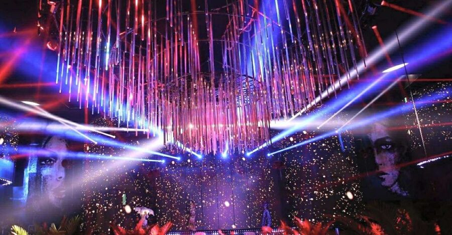 Bucharest: VIP Dining, Limo Ride & Clubbing - Price and logistics: what $86 really buys in Bucharest nightlife