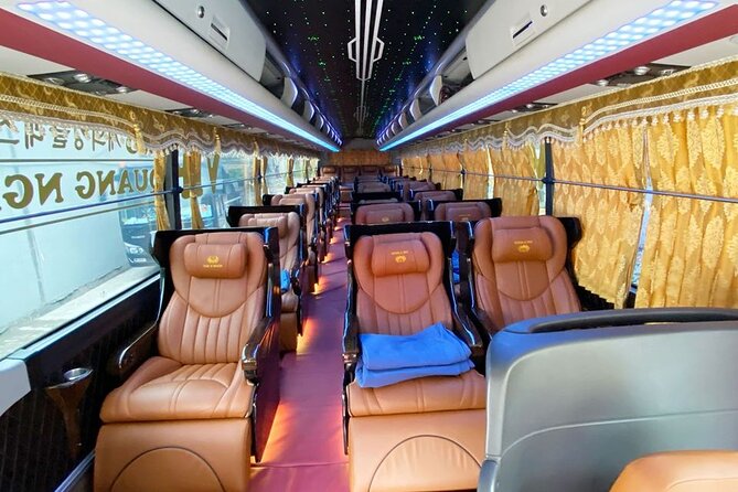 Bus ticket Hanoi to Ha Giang: Sleeping - Limousine - Cabin Bus - Should you book the Hanoi to Ha Giang sleeping limousine cabin bus?