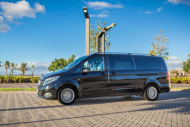 Casablanca Private Car Hire with a Driver - Airport to Hotel Without the Taxi Stress