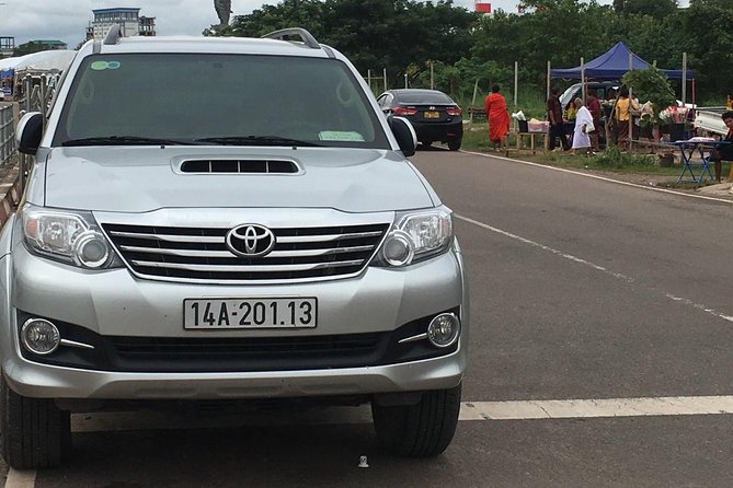 Cat Bi airport pick-up to Halong by luxury private car - The luxury private car ride: what you’ll actually notice