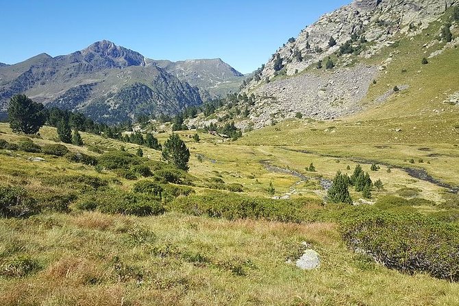 City Escape With Locals: Andorra PRIVATE Day Trip by PRIVATE Car - Mirador del Roc del Quer: the suspended Pyrenees viewpoint moment