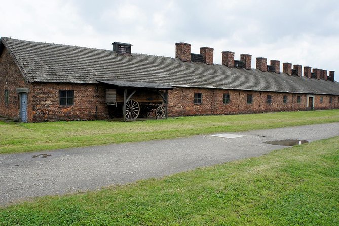 Combined: Auschwitz Birkenau and Salt Mine private chauffeur from Krakow - The guides and your headset: why it matters more than you think