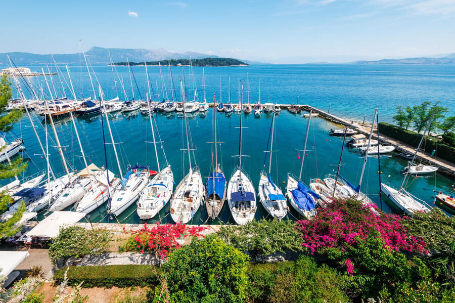 Corfu cruise port : Private customized tour with limo van - Build-your-own itinerary: your 4–6 hours, your pace