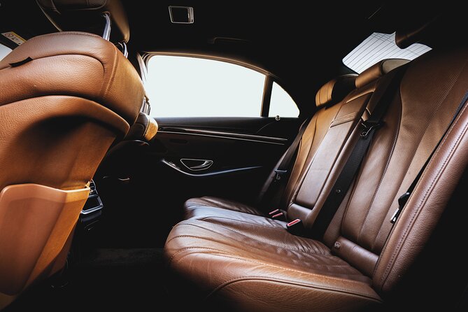 Cracow to airport transfer by Luxurious VIP limo - Quick take: VIP limo transfer essentials