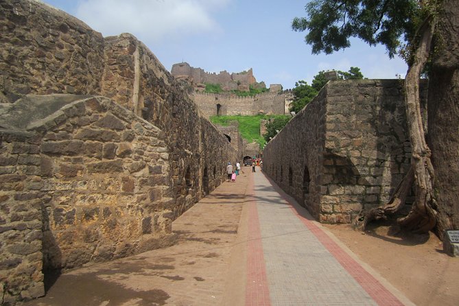 Cult Immersions 5 - Enchanting Hyderabad Full Day Private Tour - Golconda Fort: the stairs, the views, and why it matters