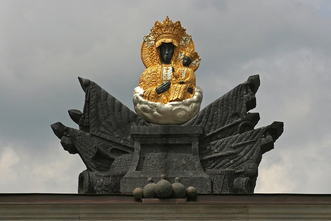 Czestochowa - Full Day Tour from Warsaw by private car - How the day flows: using your 4 hours on site without rushing