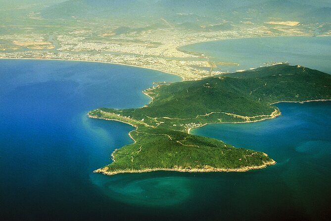 Da Nang Famous Sites Tour with English-Speaking Driver - The Driver Experience: The Best Part and the One Watch-Out