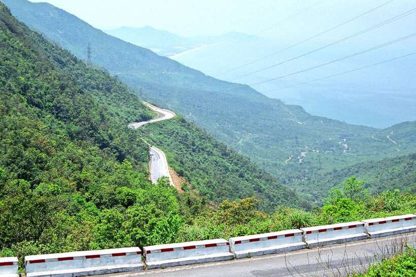 Da Nang : Private Car to Hue with Multi Sightseeing Stops - Price and Value: Why $16 Can Be a Good Deal