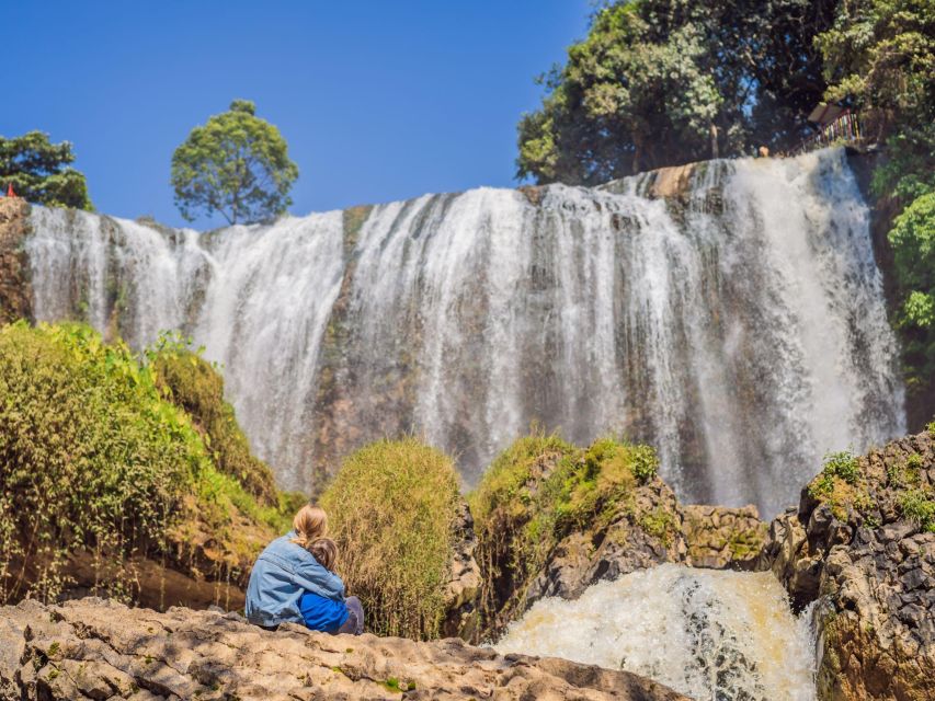 Dalat: Best of the Countryside Tour in a Private Car - Me Linh Coffee Garden and Wease Coffee: Smell First, Taste Second