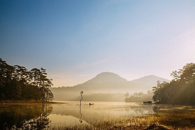 Dalat Essence: City Explorer Day Tour by Private Car - Crazy House at Hang Nga: the best weird start to your day
