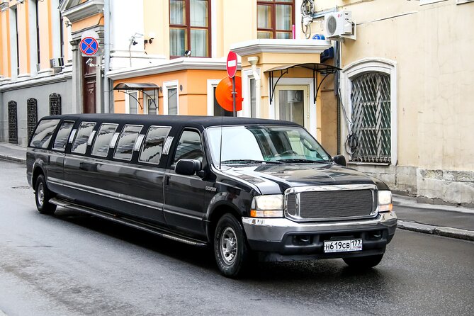 Dallas Best of Shopping Malls in the Luxury Private Limousine - Price and Value: When $779.95 Starts to Feel Reasonable