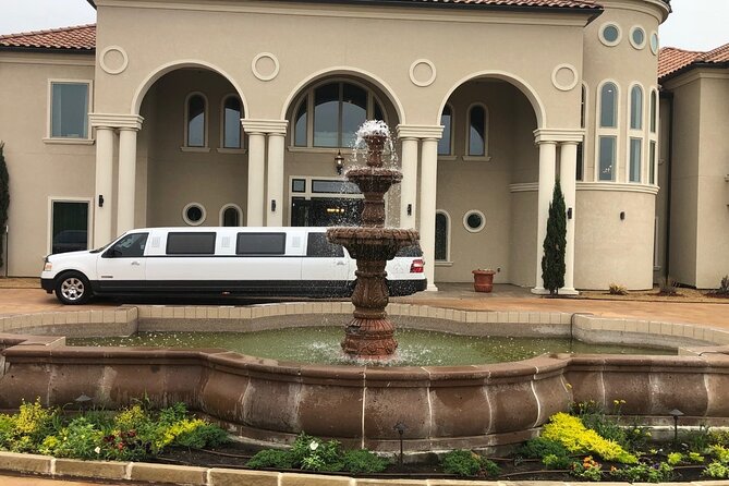 Dallas Best of Shopping Malls in the Luxury Private Limousine - Service Level: What the Driver Experience Tends to Look Like
