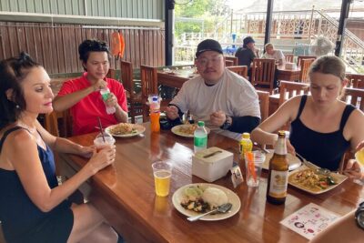 Damnoen Saduak and Maeklong Railway Market Tour with Private Car - Damnoen Saduak Floating Market: paddle boat views plus lunch and a short stroll