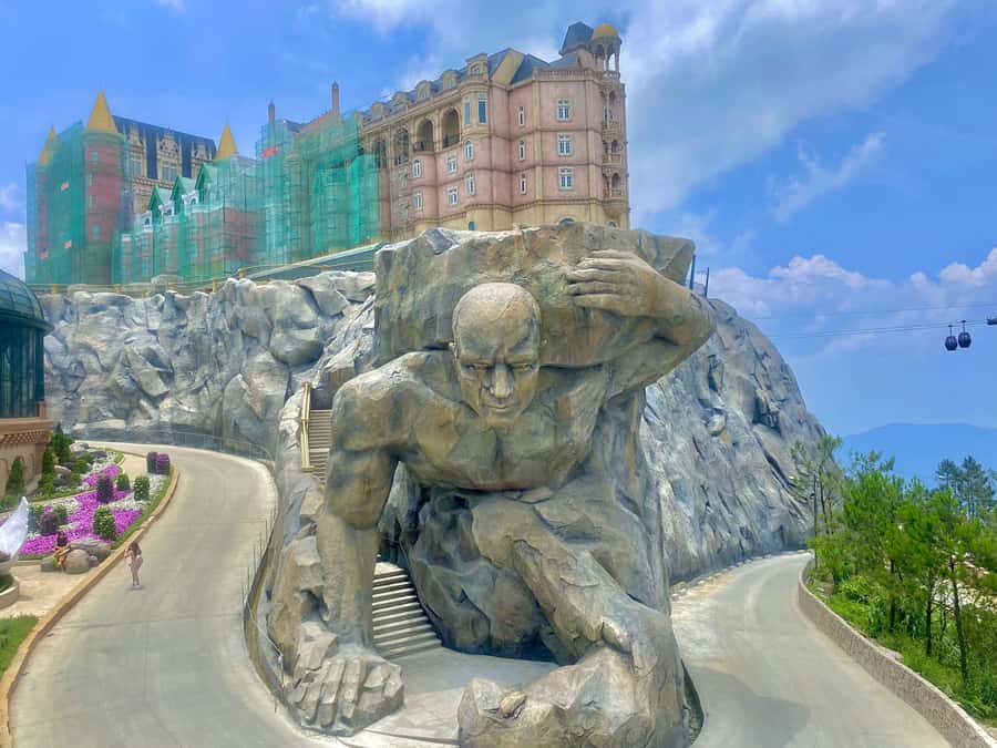 Danang: Golden Bridge by Private Car or Bus w hotel pickup - Shopping stop on the way back: useful, not annoying