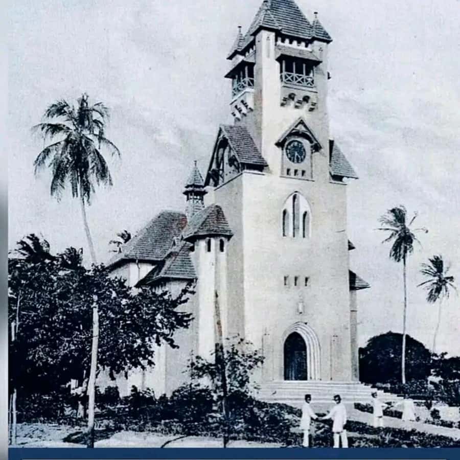 DAR ES SALAAM : 6hr DAR ES SALAAM CITY TOUR WITH PRIVATE CAR - Beach and Coco Beach Option for Coastal Time