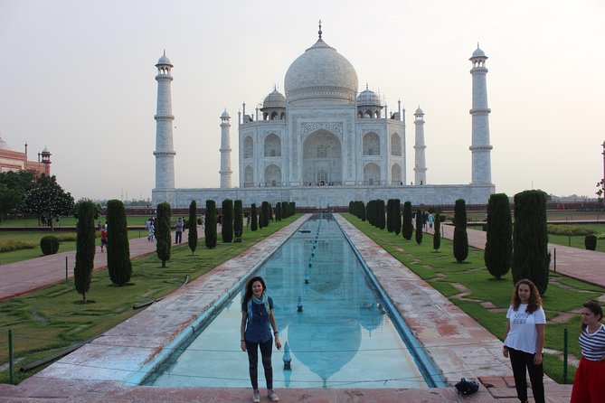 Day Trip to Taj Mahal from Delhi by Private Car - The Driver and Guide Experience: Comfort, Timing, and Being Flexible